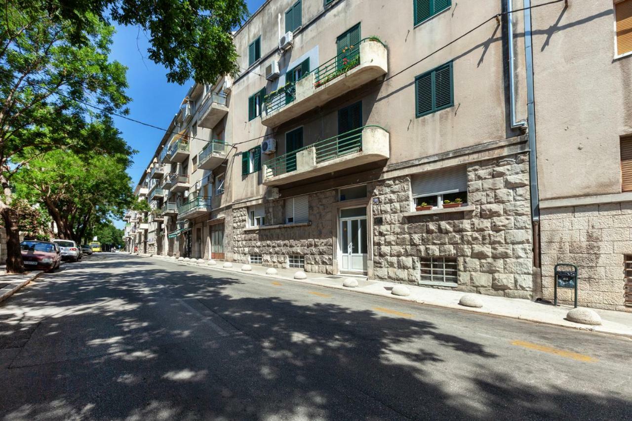 Studio Apartment Toma Сплит Экстерьер фото